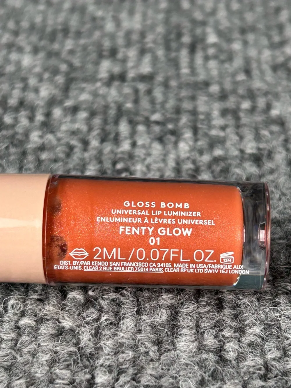 FENTY Gloss Bomb Universal Lip Luminizer Mini ~ FENTY GLOW 01 Shimmering ~ NWOB